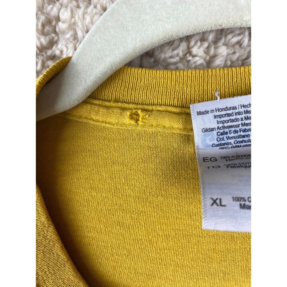 Moose Crossing The Maine Way Men's Sz XL Yellow Short Sleeve T-Shirt - Picture 5 of 12